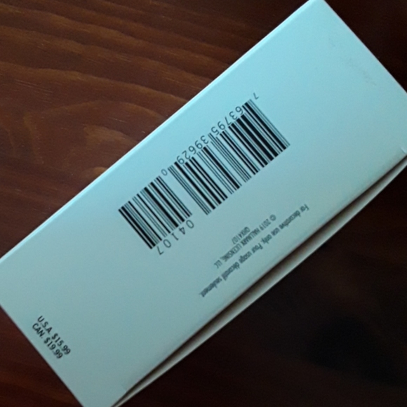 NIB Hallmark Keepsake American Flag Glass Ornament - Picture 7 of 14